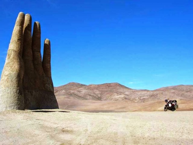 La Mano del Desierto no Deserto do Atacama