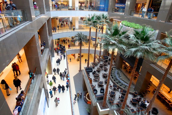 Shopping Mall Costanera Center em Santiago do Chile
