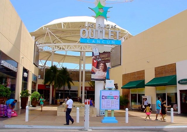 Las Plazas Outlet em Cancún no México
