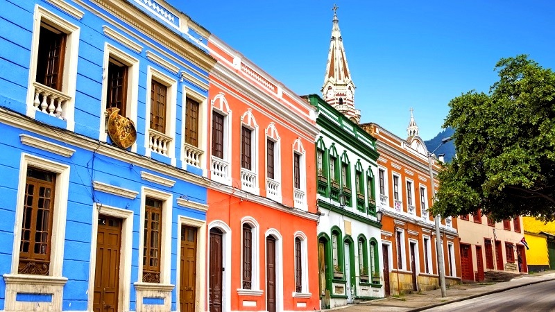 Arquitetura colombiana - patrimônio arquitetônico colonial espanhol